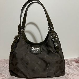 Coach F0973 14324 Gray Canvas Hobo Bag, Large Purse Shoulder Logo Purple liner